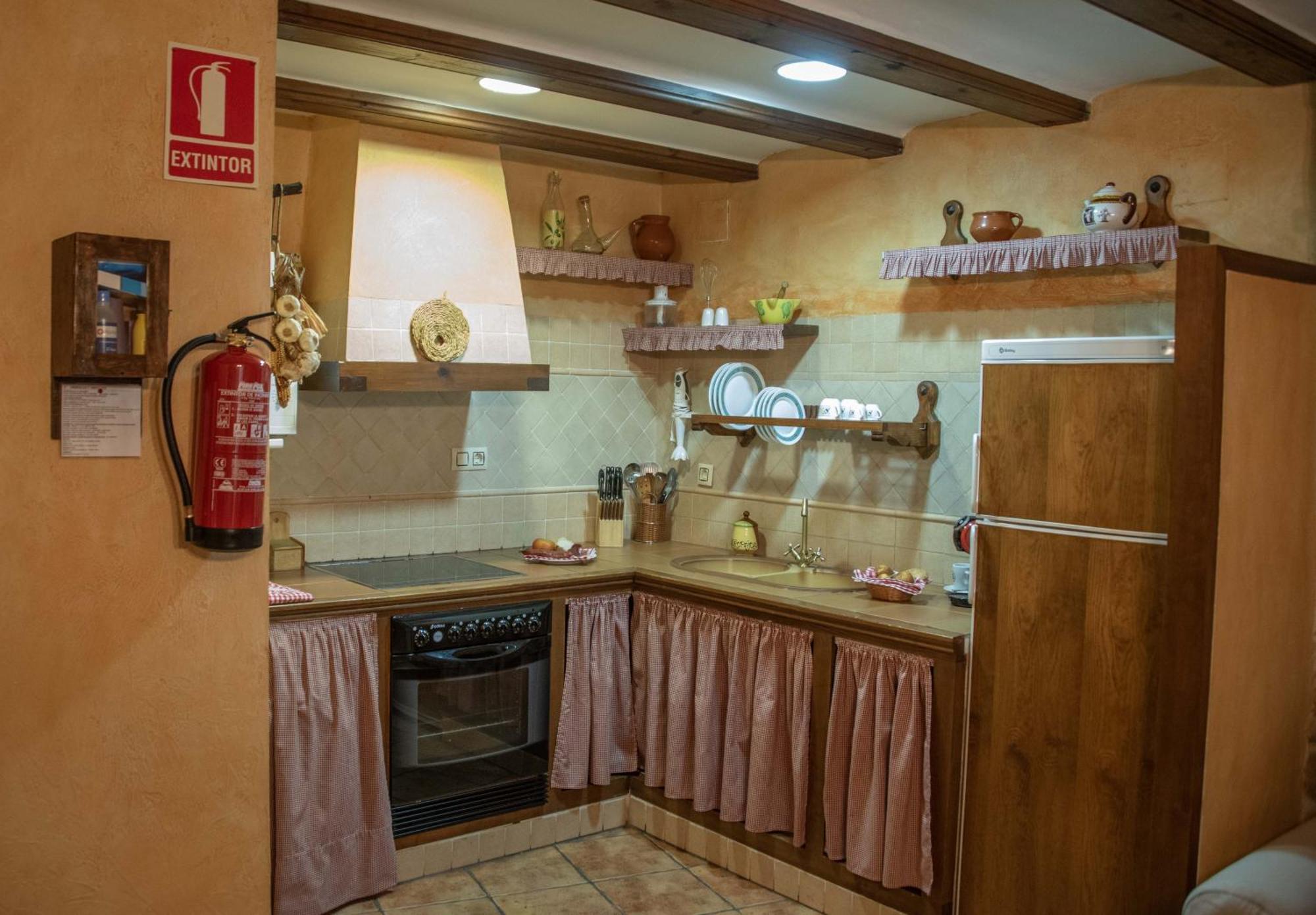 Casa Rural Nuri De Rei A Y B Todolella Экстерьер фото